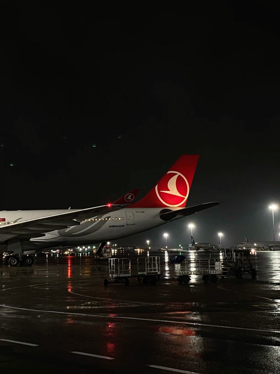 solcugazete60's tweet photo. Erdoğan’ın imzasıyla Türk ‌Hava Yolları, 11,9 milyon dolar ‌değerindeki uçağını ​Arnavutluk Cumhuriyeti'ne hibe edecek. https://t.co/j9y2rSHyRR