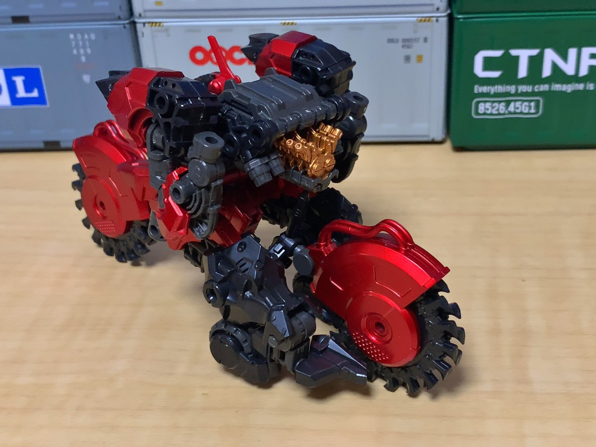 MACKY@末期 tweet media