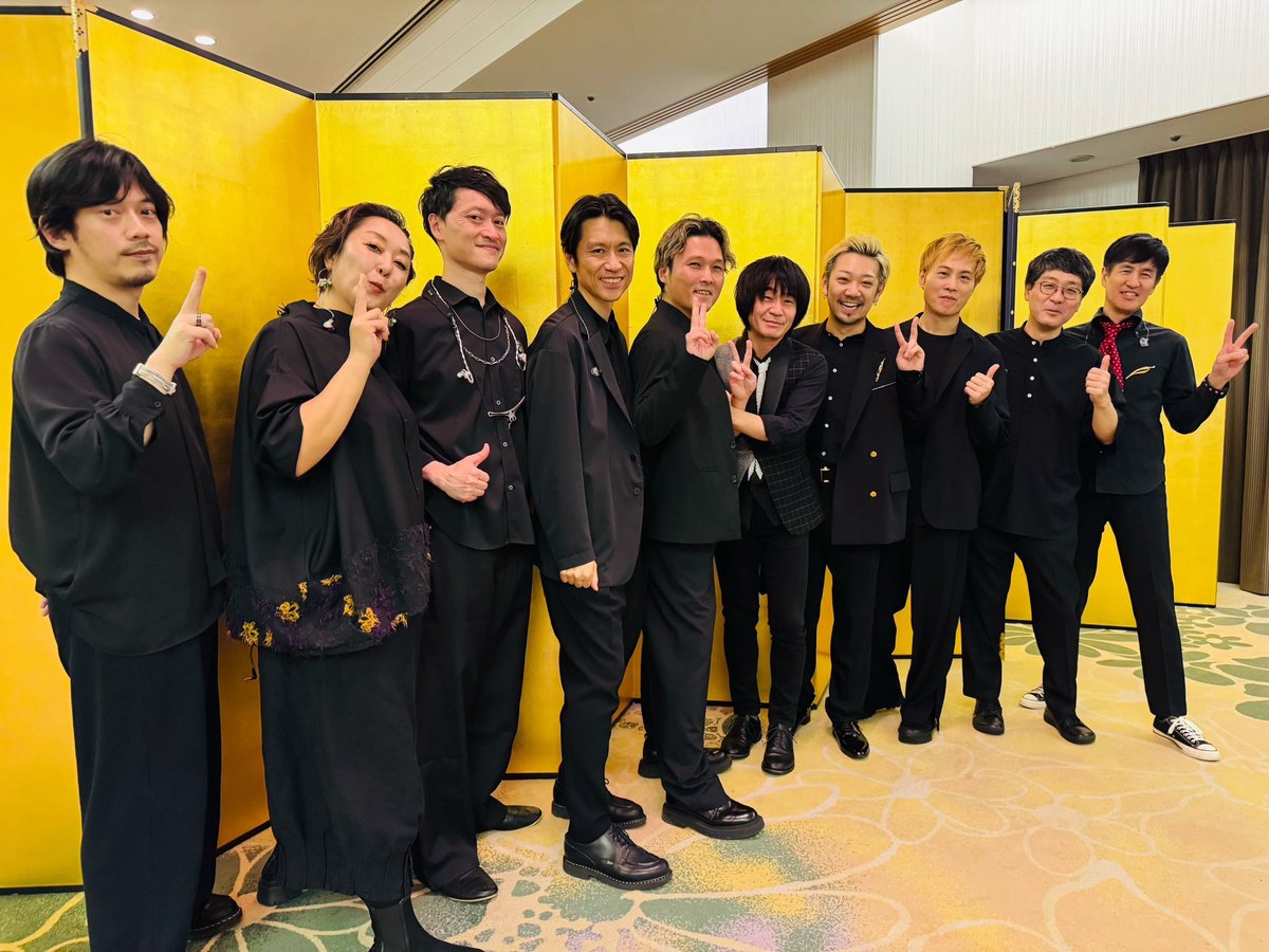 anonekonone's tweet photo. 玉置浩二さん クリスマスディナーショー 2025 グランドプリンスホテル新高輪「飛天」day3🎄🎄🎄

Merry Xmas 🎁

大切に歌う玉置さんと故郷楽団のみんなの顔をみて演奏し、忘れられない一日になりました。

たくさんの声援も、ありがとうございました。

感謝💛🧩

#玉置浩二
#ディナーショー2025 https://t.co/TEzIisNVpD