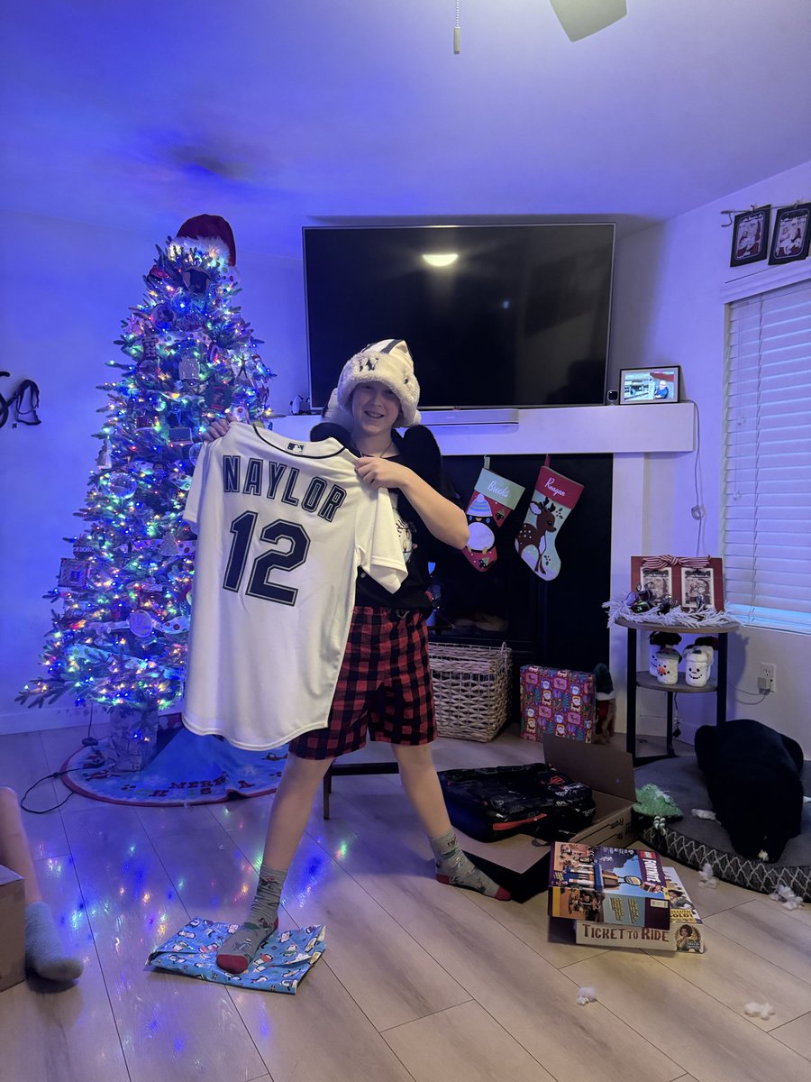 EngineGreg23's tweet image. Let’s go @Mariners!!