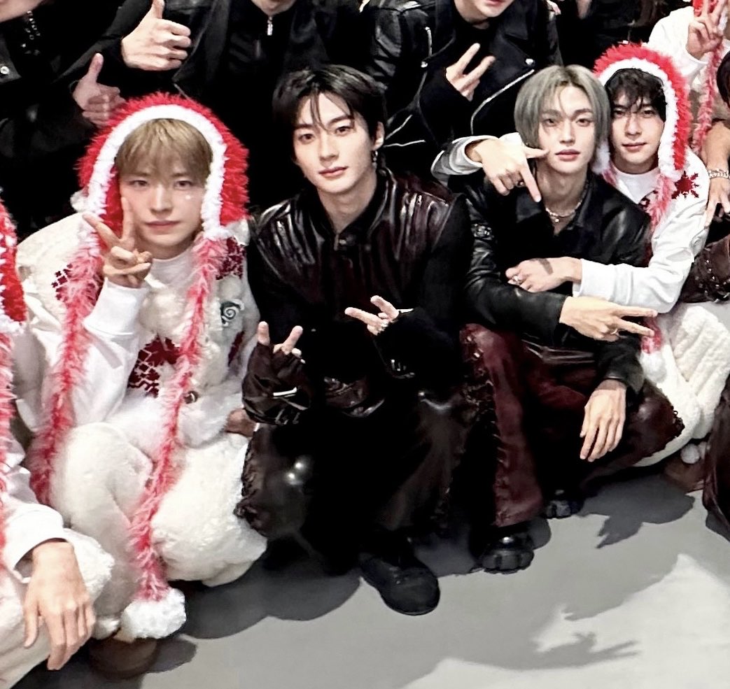 absorpsion's tweet image. they come in a set