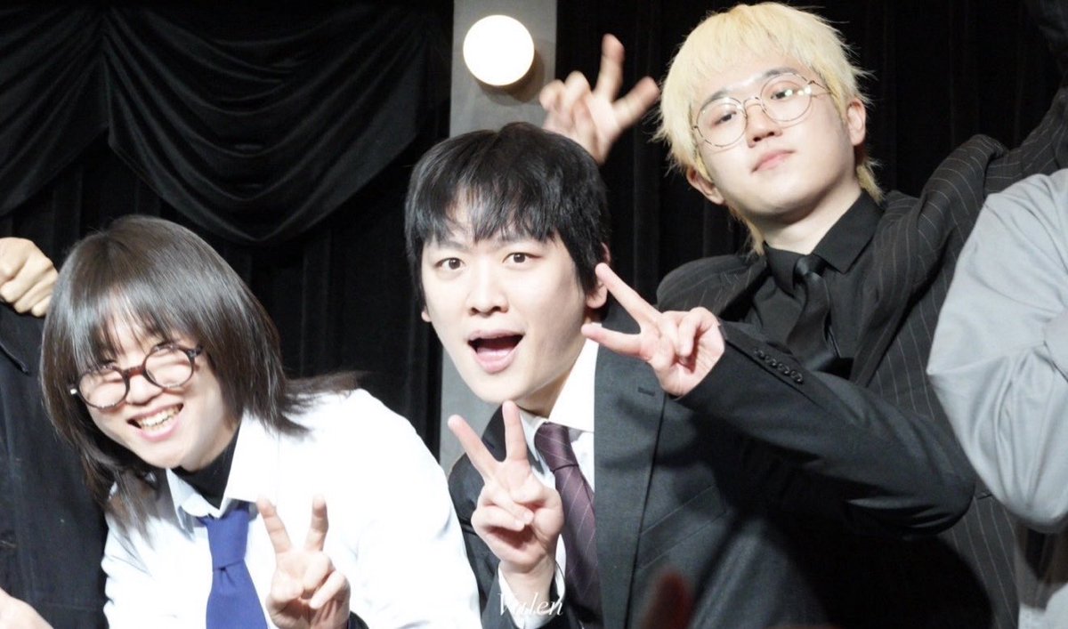 ValenY000214's tweet photo. 아 우다온 미쳤나봐(p) https://t.co/FeZ2tm7R5B