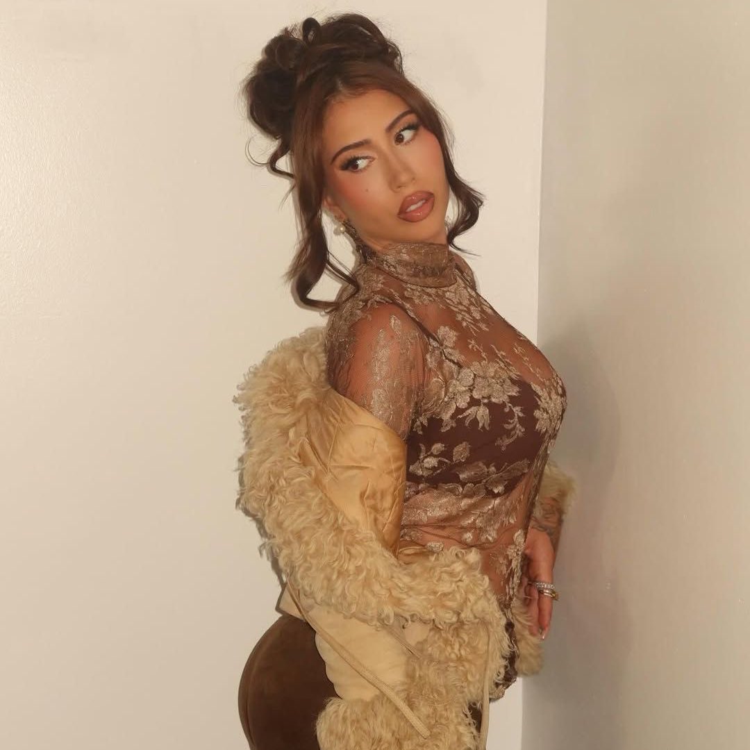 Kali Uchis’s “Muévelo” had its 2nd biggest streaming day ever on Spotify yesterday with 1.173M streams.