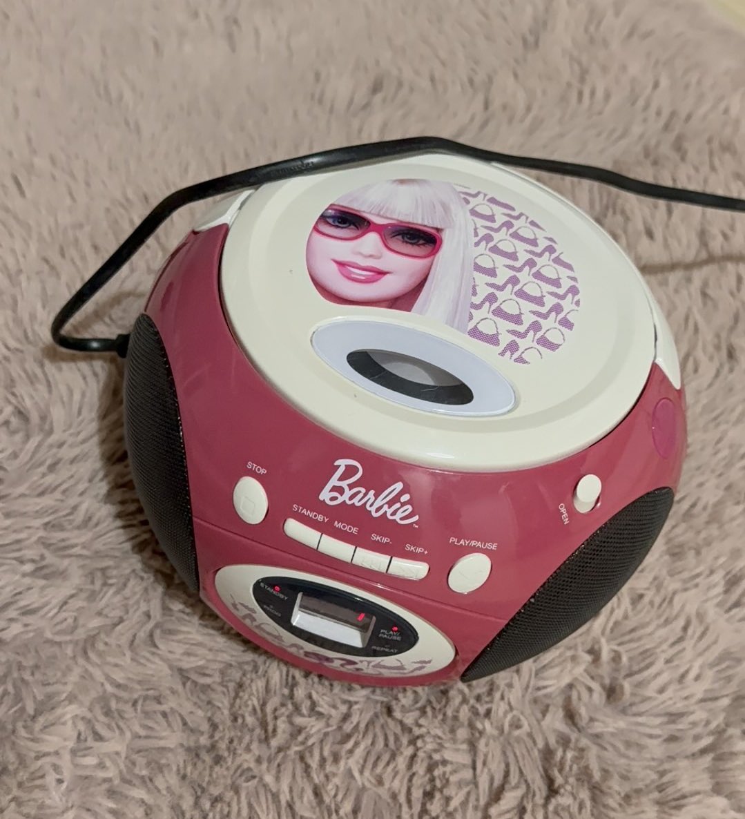 emmiesconcerned's tweet image. HOLY SHIT,,, GOT MY HANDS ON THIS GEM