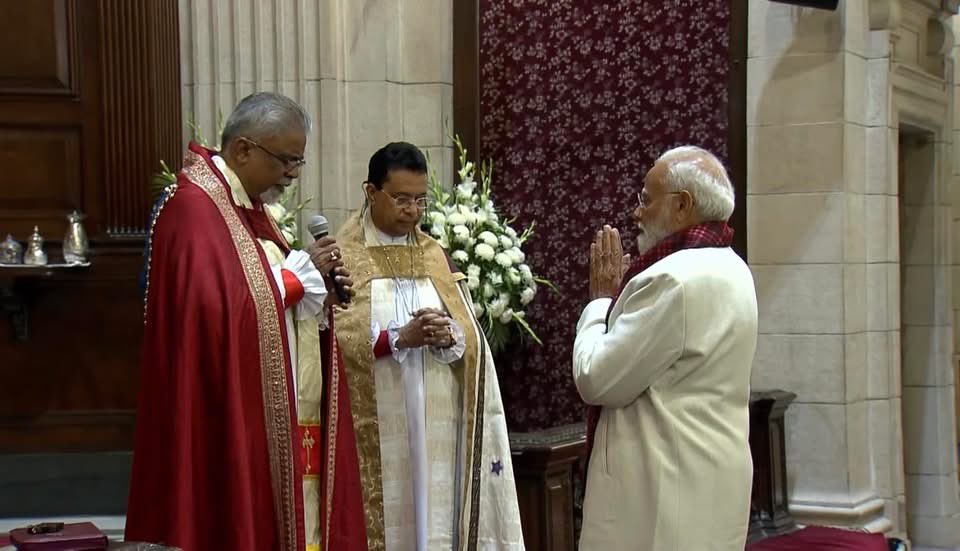 johnrobinsonind's tweet photo. Lovely memories with our honourable PM Shri @narendramodi @narendramodi_in who extended his greetings our Indian Christian community @BJP4India @asiannewsindia @POTUS #MerryChristmas #Christmas2025 #Christian https://t.co/ryitrsN7E3