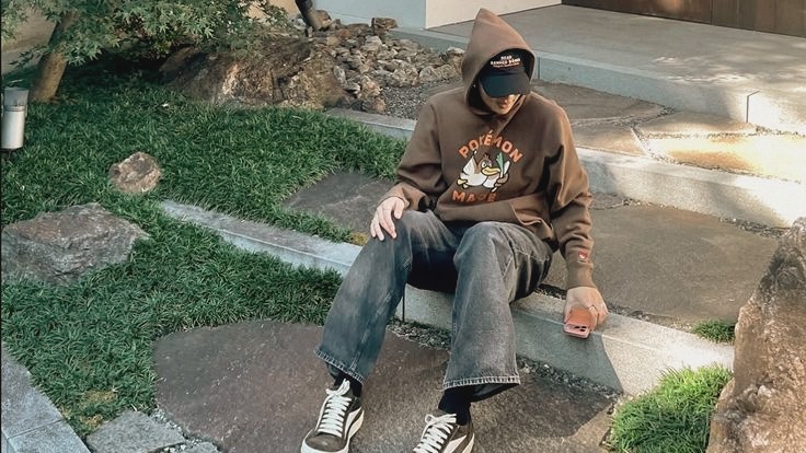 detailsofrm's tweet photo. him. https://t.co/1ZiHf4WsNt