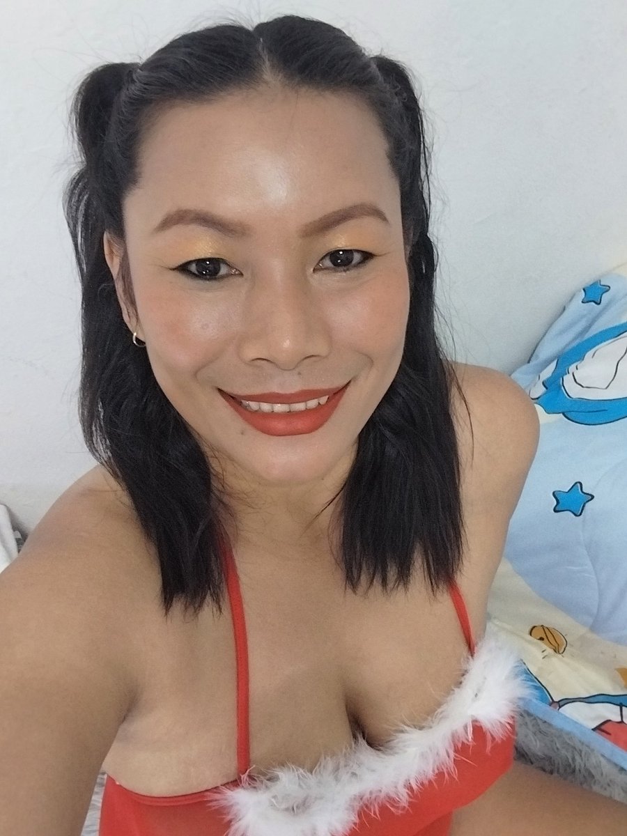 BustyThaiger tweet media