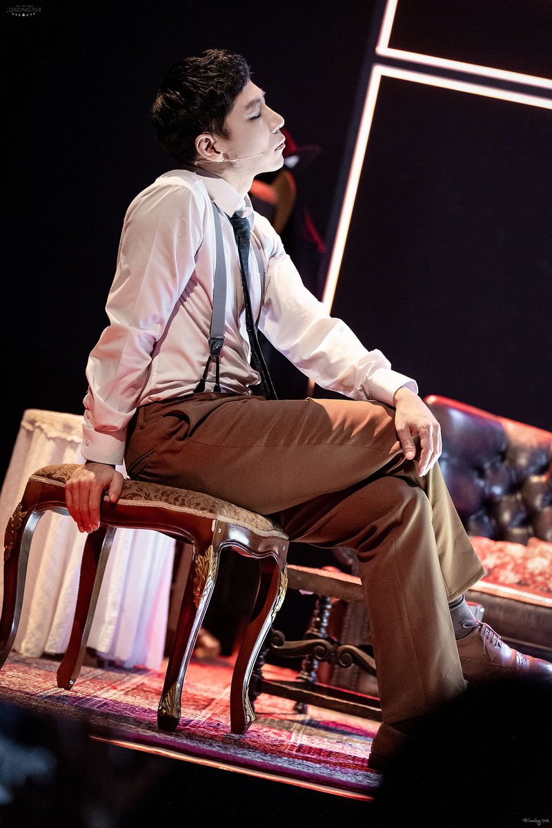 Loading704_pic's tweet image. 251225 미드나잇 액터뮤지션 낮공 스페셜 커튼콜
이승현 비지터

#이승현 #미드나잇 #액터뮤지션