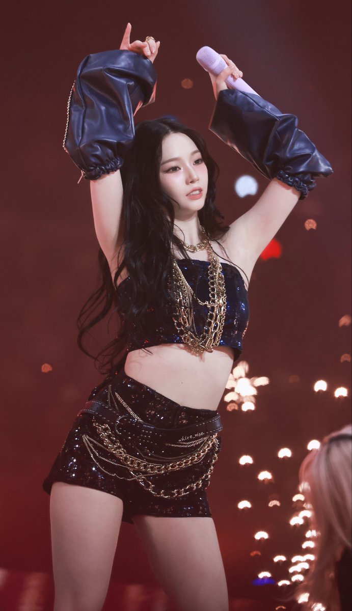 Whiterice94's tweet image. 20251225 SBS
#Karina #카리나 #aespa #에스파