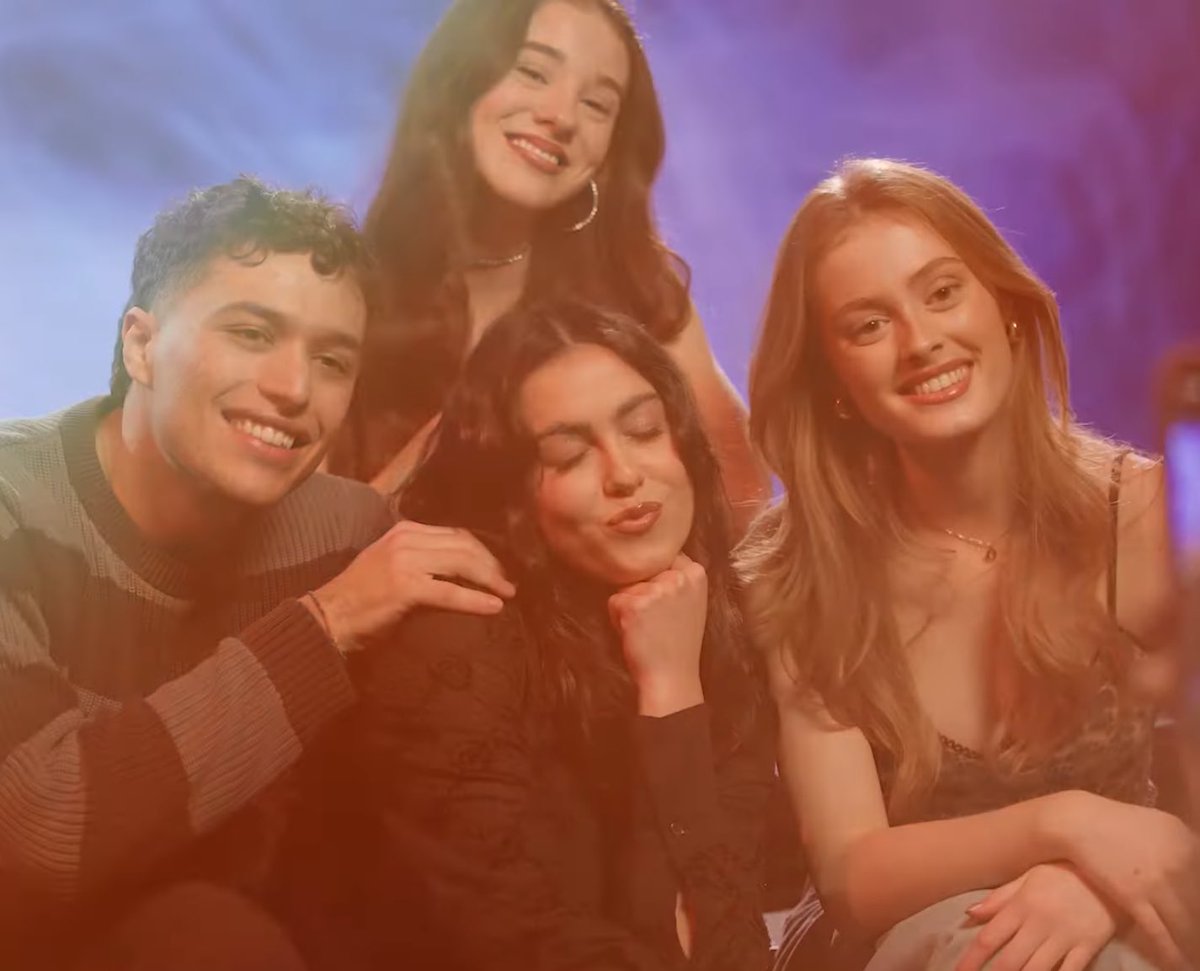 mardxdudas's tweet image. por fin &amp;lt;3