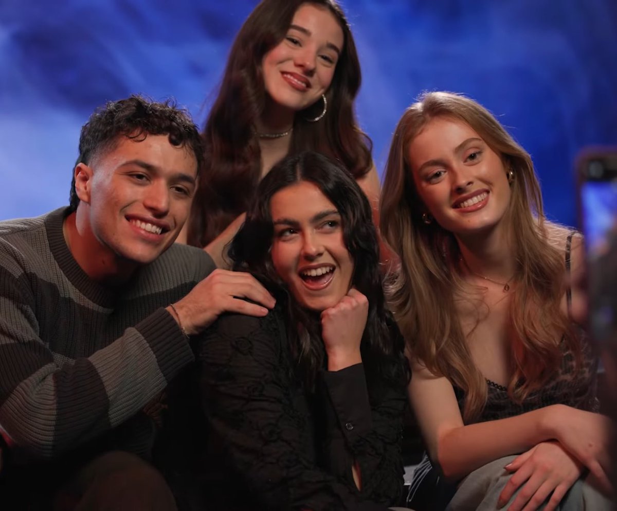 mardxdudas's tweet image. por fin &amp;lt;3