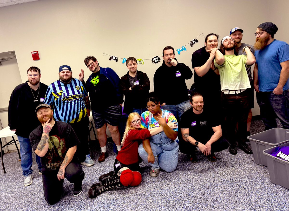 Merry Christmas from the Nashville Community!

We hope you all have a wonderful day surrounded by family and friends.

#Christmas2025