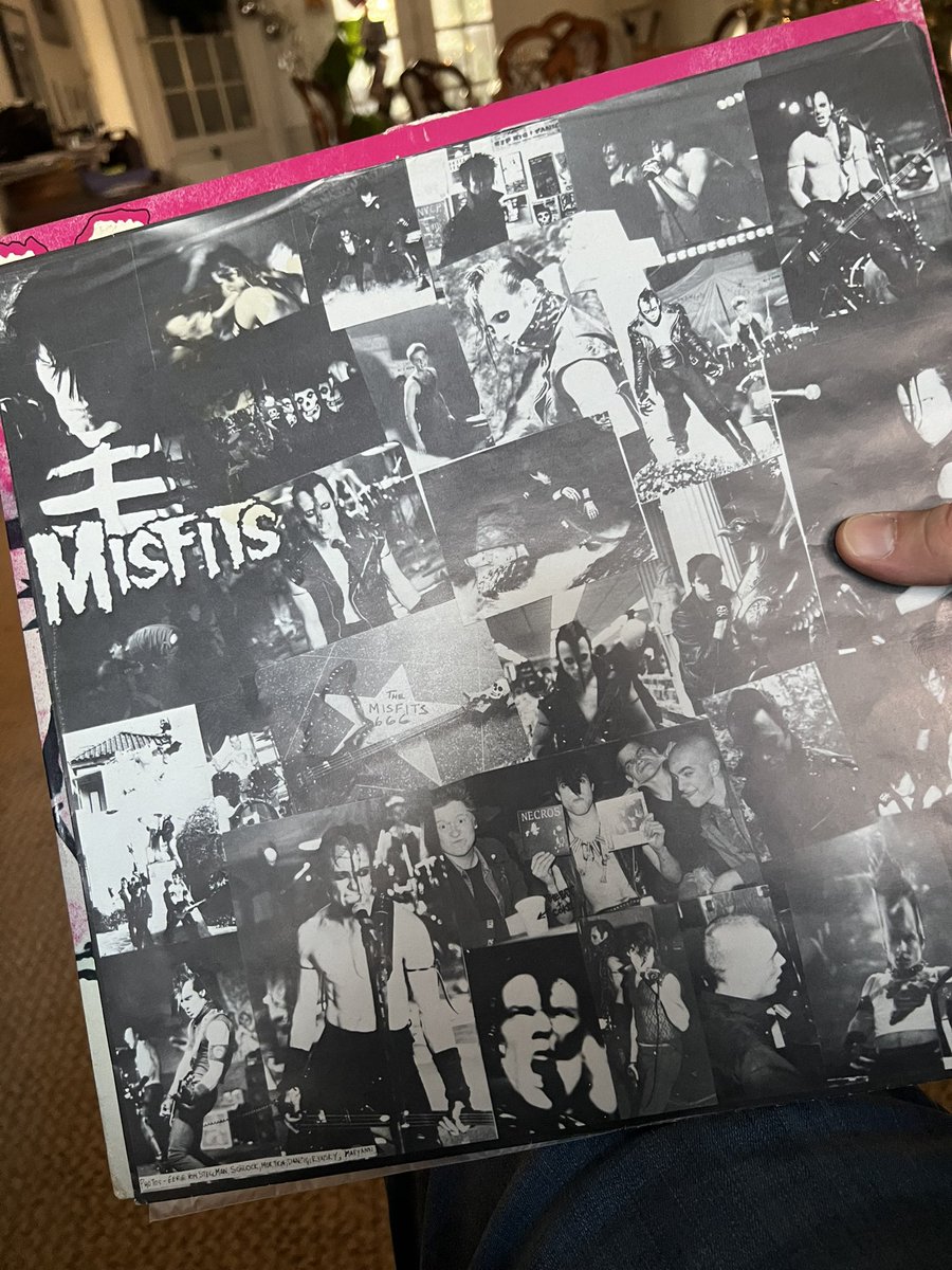 Ronnie Shakes ☕️🎙 tweet media