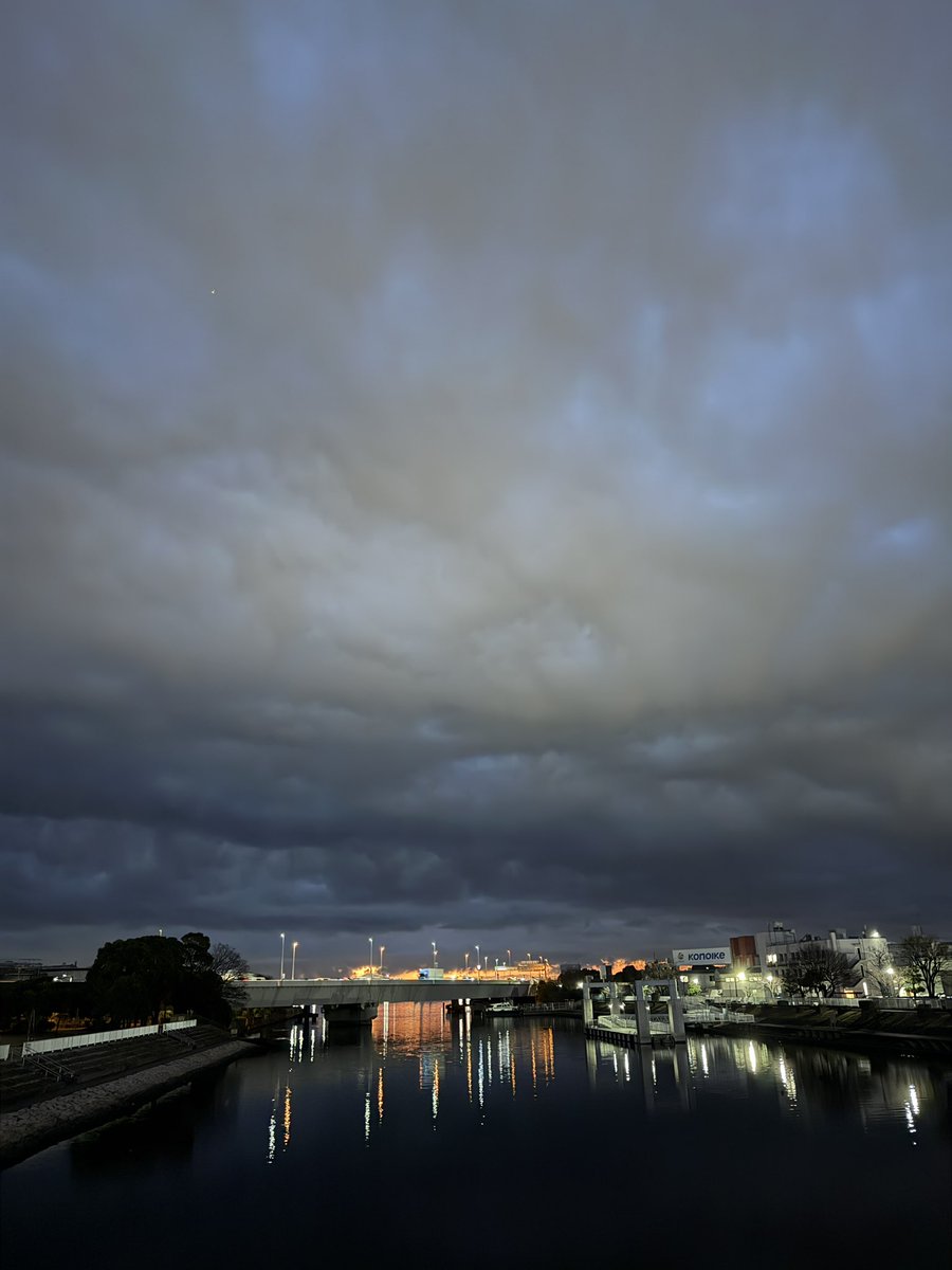 Post by ろっち on X: 朝焼けが凄い！