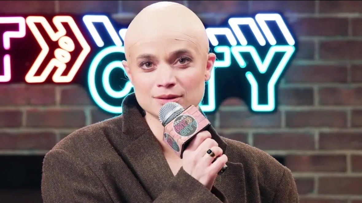smoshbase_'s tweet photo. The new Bit City episode on Smosh main

"TOMORROW, who will be America's next top Bald Person? 🧑‍🦲 ft. icon, Trixie Mattel and a familiar 👀✨" https://t.co/gZEc9CCIDT