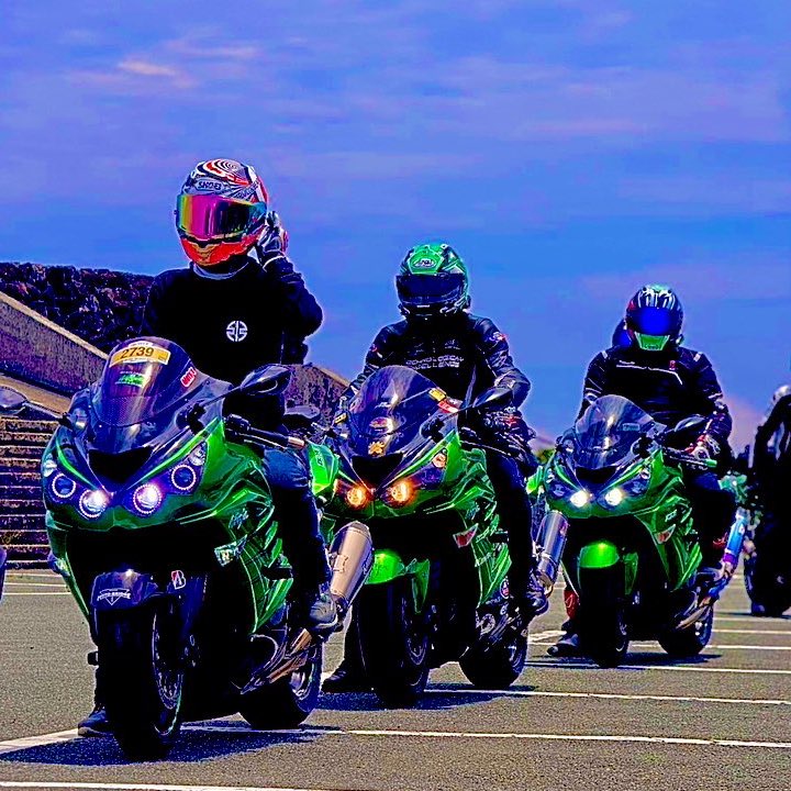 とよまる＠Ninja ZX-14R HG / 24式 GRヤリス Gen2 12/31印旛そば石亭