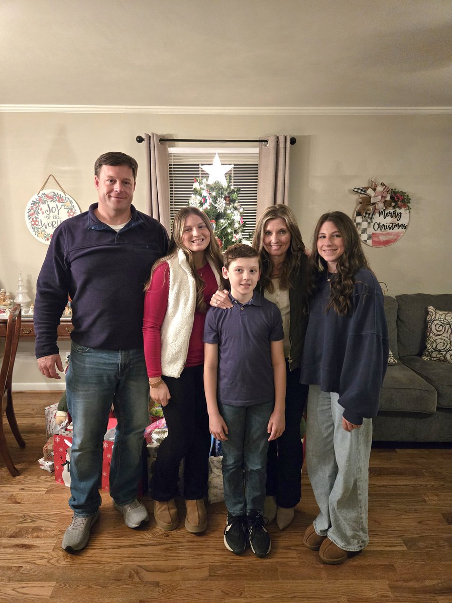 Hartley Staton tweet media