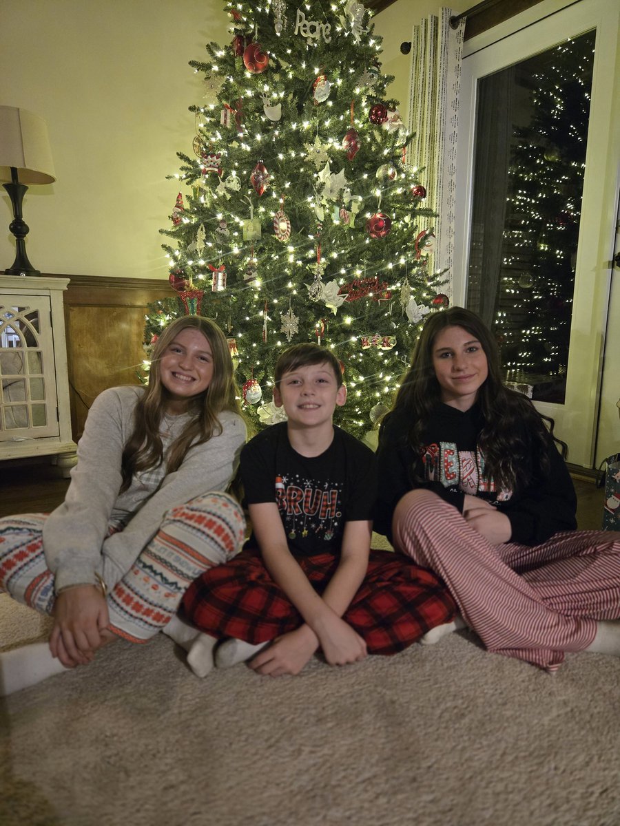 Hartley Staton tweet media