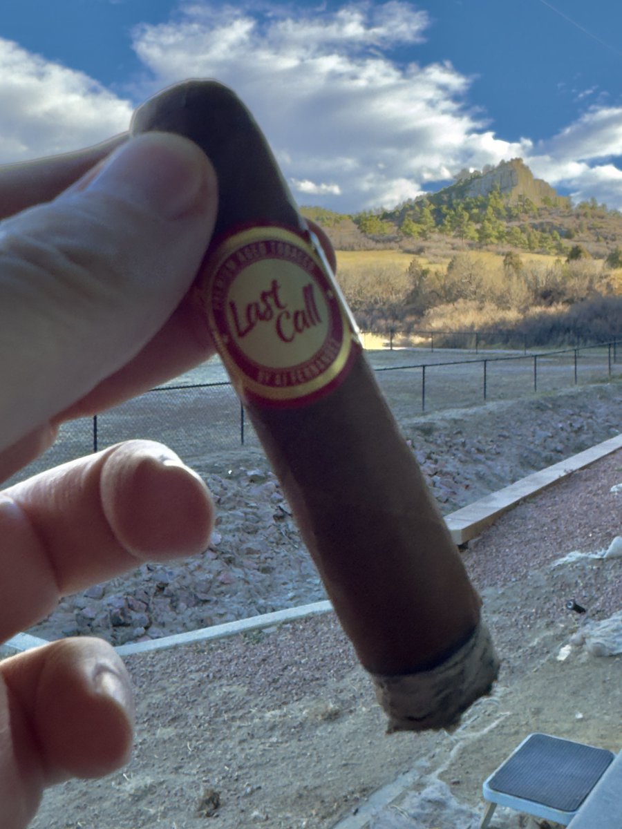 Cigar smoking OG tweet media