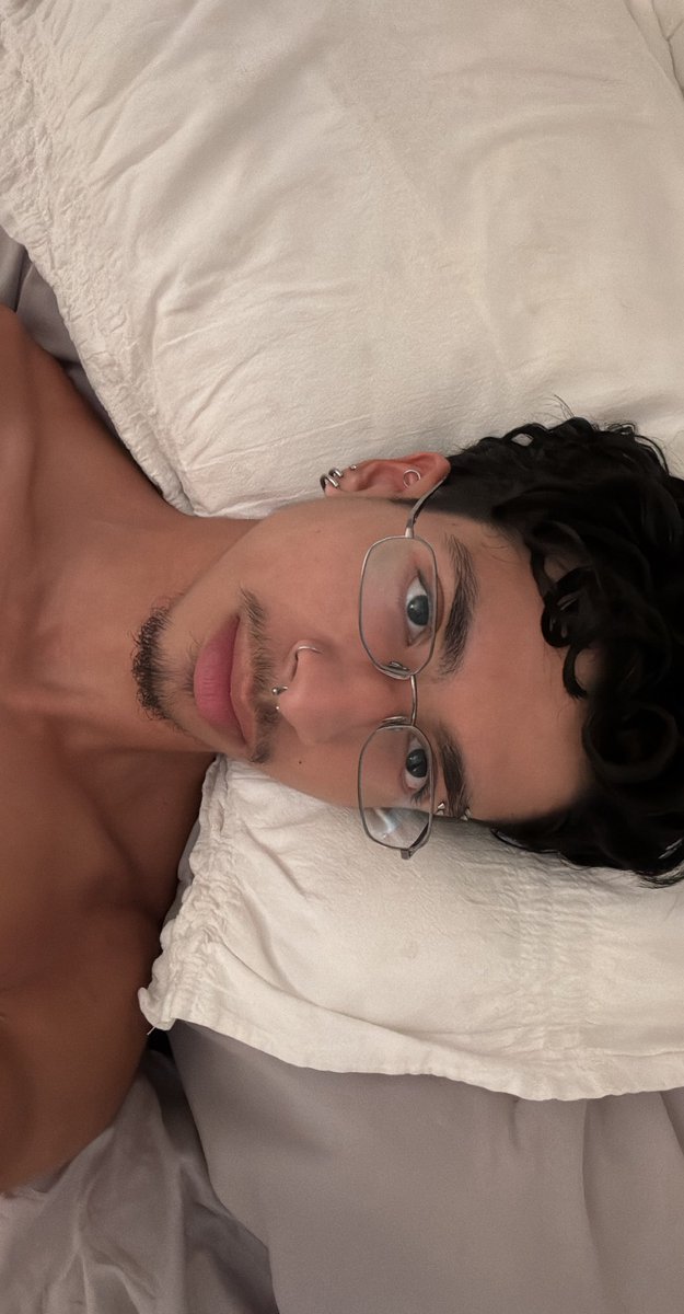 Devin Park tweet media