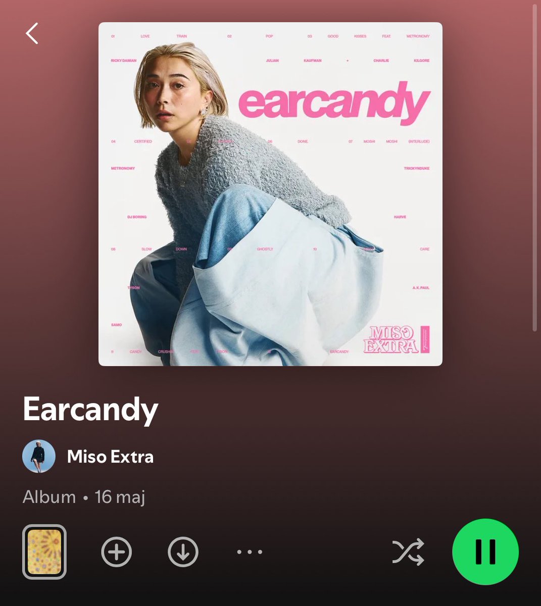 bonus 1st is only 4 songs 2nd is in spanish 3rd is english mixed with  japanese, image size:1071x1200