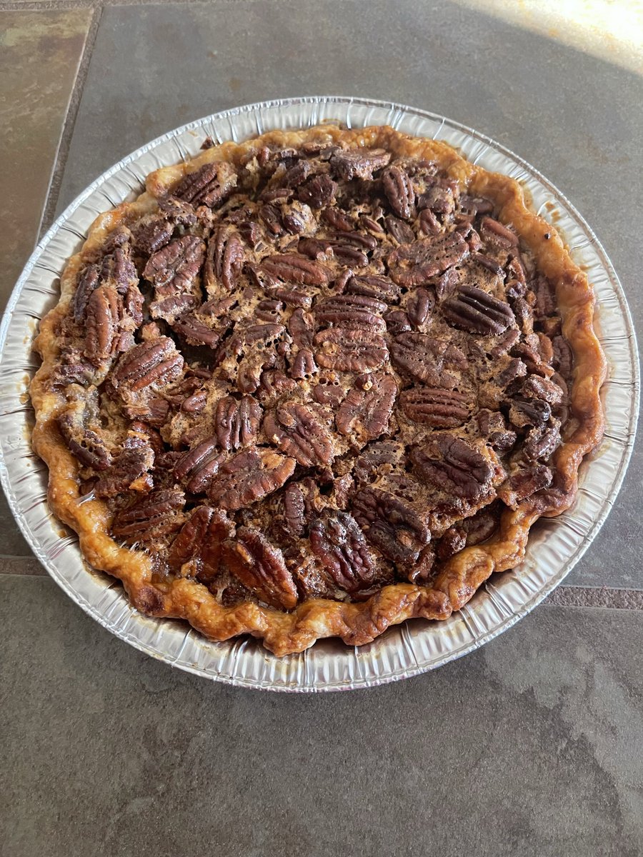 Merry Christmas X friends! It’s 80 and sunny here so we are doing a southern bbq Xmas meal