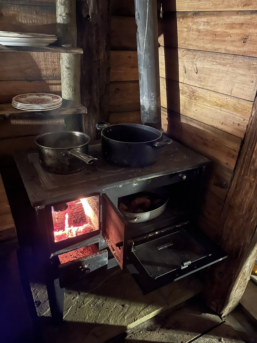 Managed to get my new cabin kitchen, hand built from natural &amp; reclaimed materials, finished just in time for Christmas. And with the help of my woodburning oven, managed to cook my entire Christmas dinner (&amp; accompanying mulled wine) on wood coppiced from the nearby forest &amp; cut