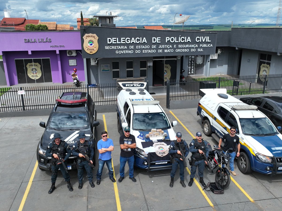 jhonnymonteiro's tweet image. #PolíciaCivil #PCMS #2025

Mais uma ação integrada visando o combate ao crime organizado. 👊🏼⚡️

pc.ms.gov.br/forcas-de-segu…