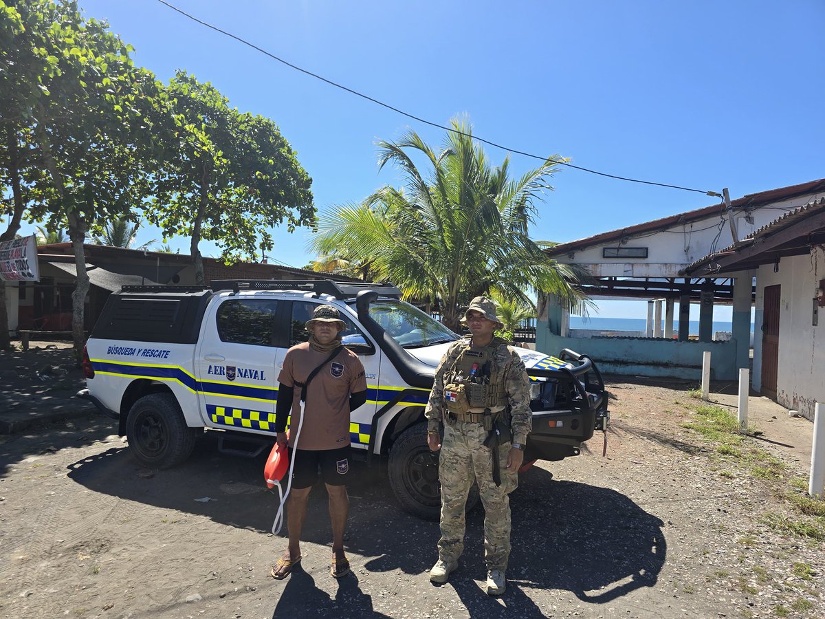 aeronavalpanama's tweet photo. A través de la Operación Control y Contención Recta Final 2025, Guardavidas Aeronavales continúan brindando cobertura de seguridad acuática en Playa #LaBarqueta, #Chiriquí, y La #Restinga en #IslaTaboga, velando por la protección y el bienestar de todos. 🌊🛟
#FuerzaAeronaval https://t.co/fp9LN89dLA