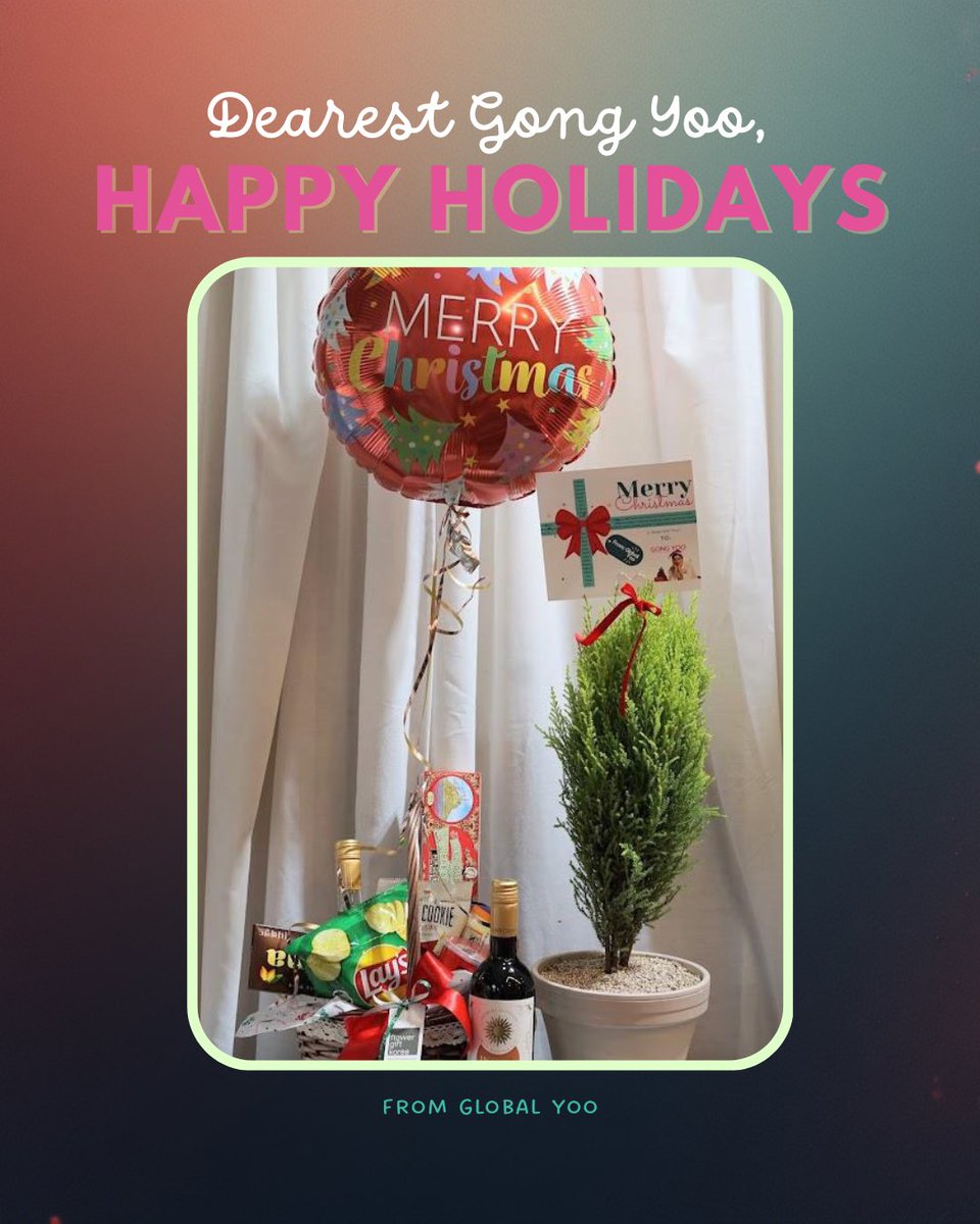 GlobalYoo's tweet photo. Happy Holidays! 

from Global Yoo ✨

@soop_ent  #GongYoo #공유 https://t.co/djiZ13u0iN