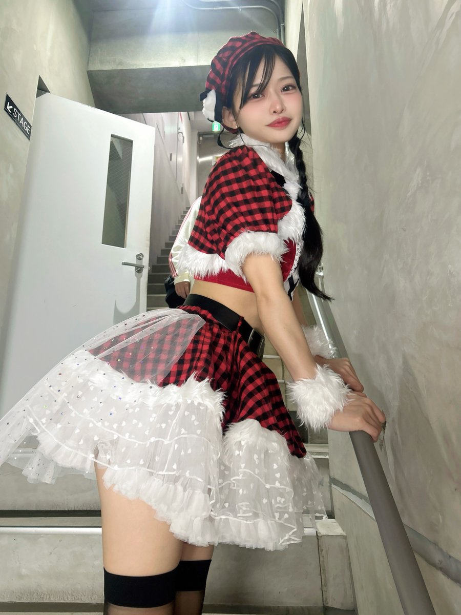 伊藤詩 51WQR71Q0AL.jpg