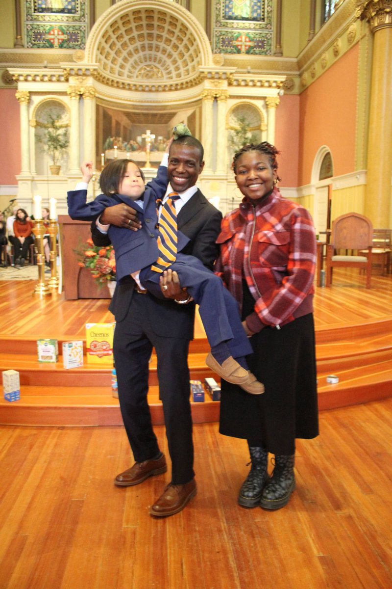 We wish you and your loved ones a Merry Christmas! Always remember the joy, hope, and grace it brings—and most importantly, God’s unfailing favor that turns this cold night into the holy night.