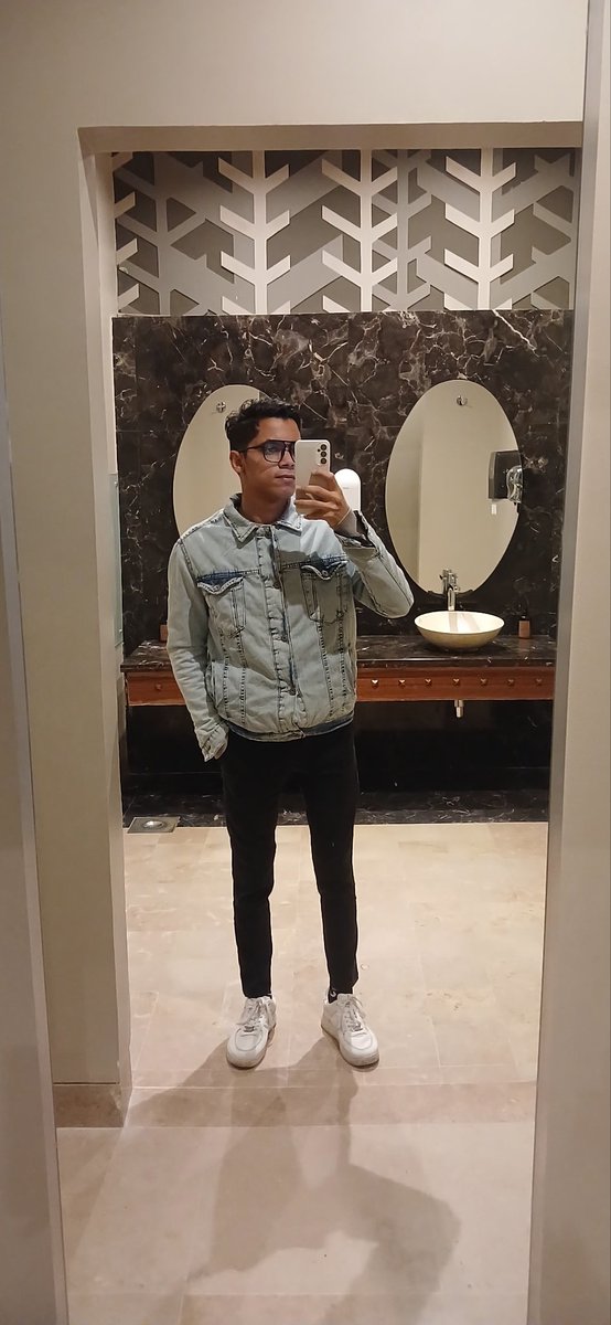 adeelsei's tweet image. 