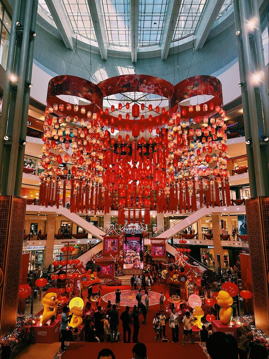 bitcoinmalaya's tweet image. Malls in Malaysia be like…

25/12/2025                   26/12/2025