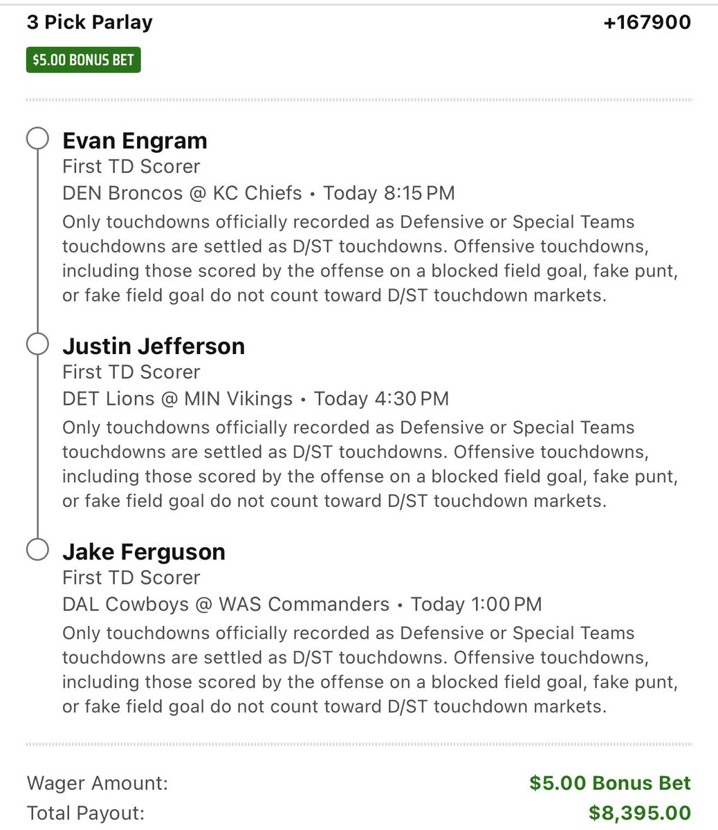 BuddyFlips's tweet image. Santa left some locks in my stocking. Says it’s a Christmas miracle today. Where else to put a free bonus bet