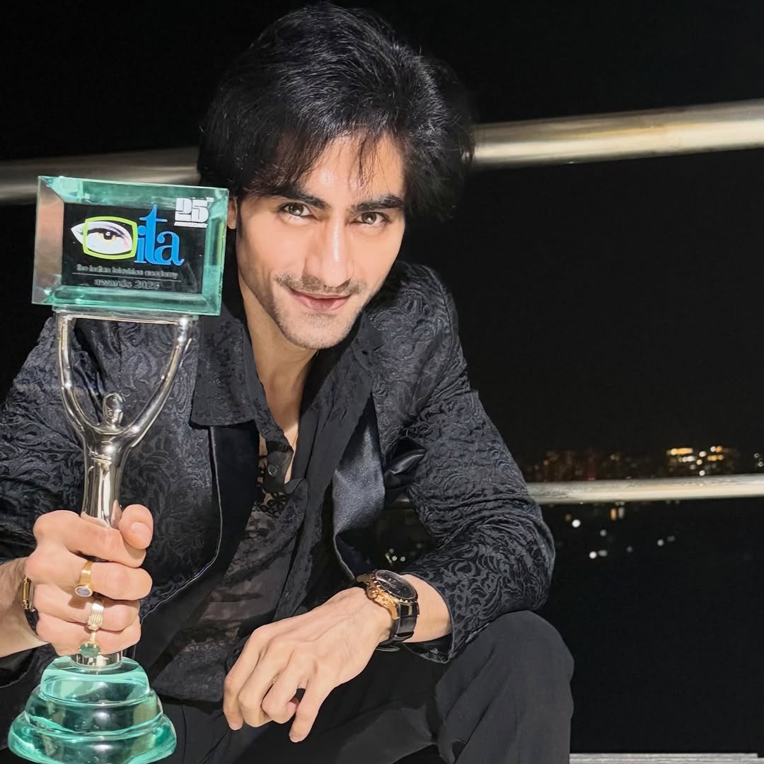 Snehak2000's tweet photo. To the award-winning megastar, truly brilliant and well earned! Your talent shines so brightly."
Congratulations once again 👏 🎉 
@ChopdaHarshad

#HarshadChopda https://t.co/QQVQ6L83sD