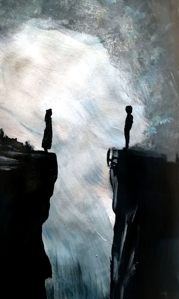 Nightbloomc's tweet image. "Despite the distance between us, you're still the closest person to me. "