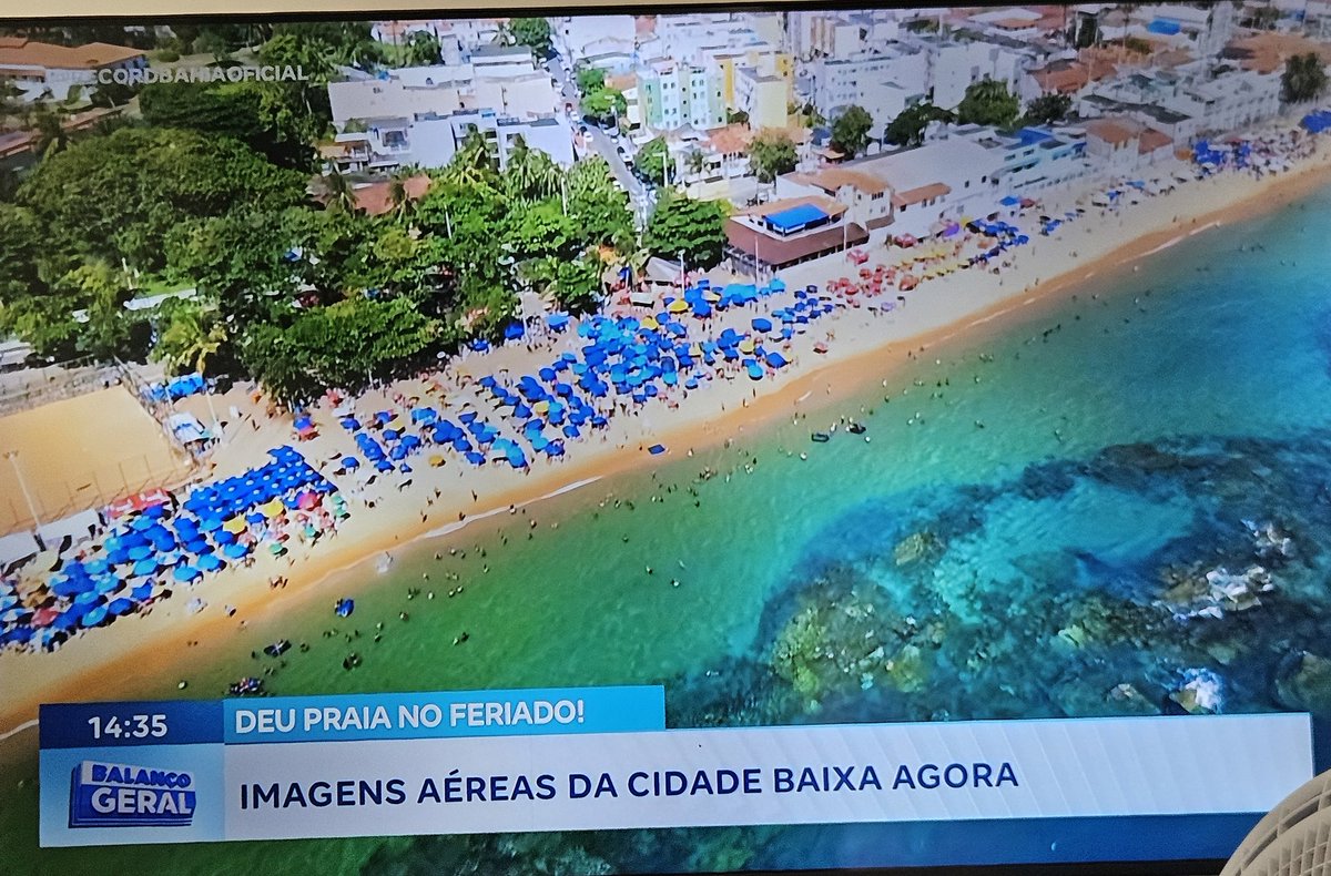 DaisePereira's tweet image. Praia da Boa Viagem em Salvador quebra mar natural águas tranquila para quem tem medo do mar 
#Salvador #Bahia 
#BoaViagem #Verão