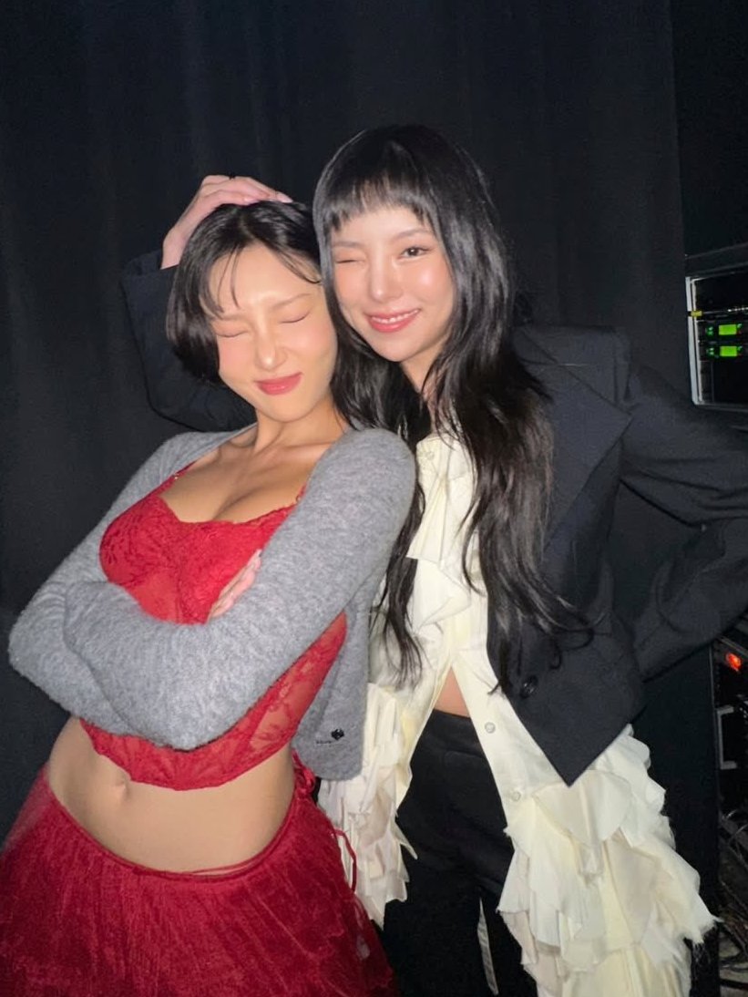 merry christmas to mamamoo ONLY