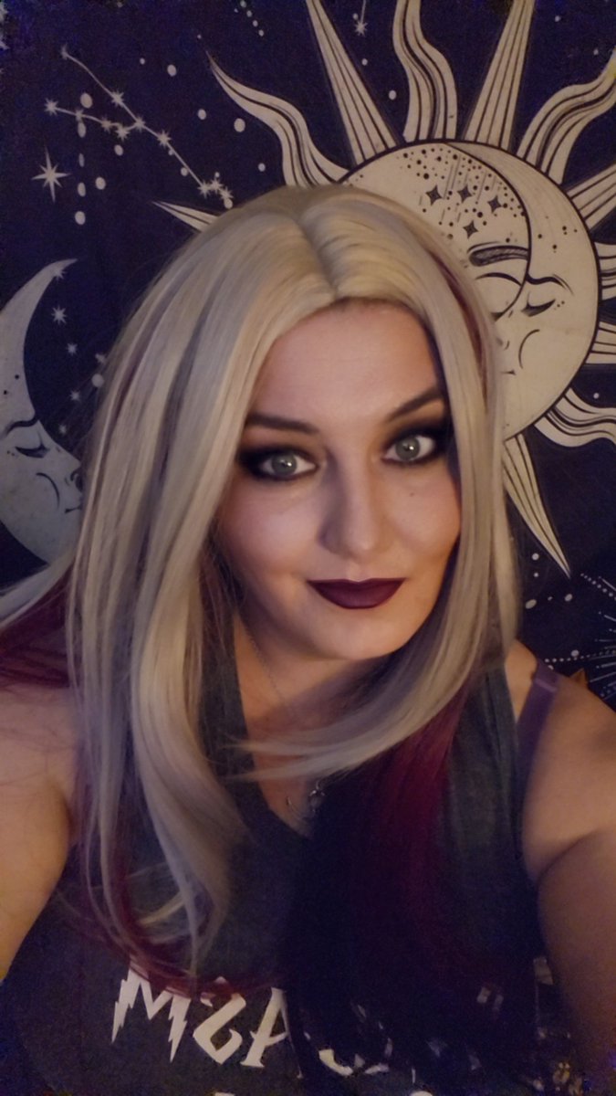 Nightmaremidni2's tweet photo. Merry Christmas 🎅 🎄 ❤️ https://t.co/6rXaBfqw22
