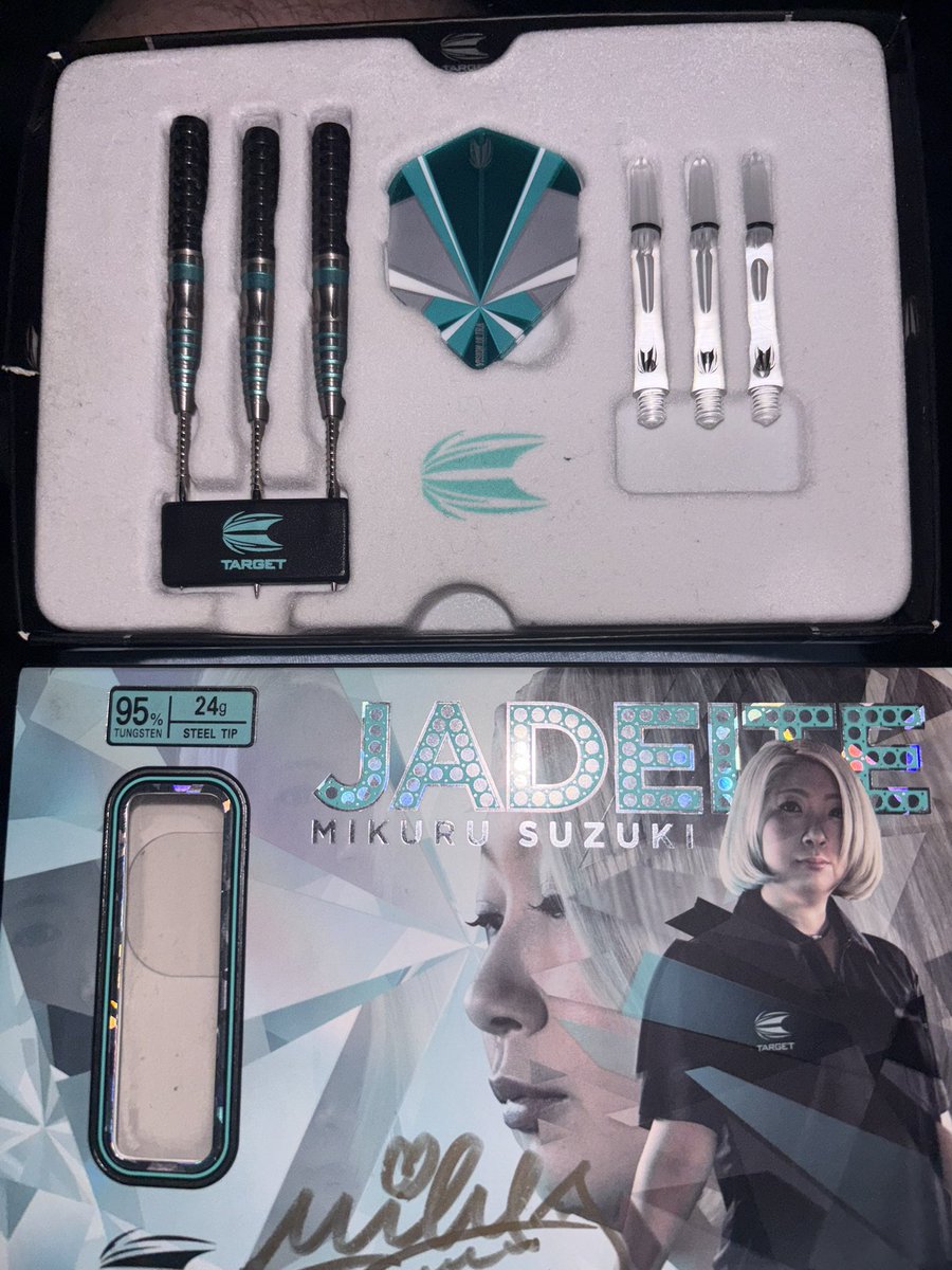 lee hunter 🏴󠁧󠁢󠁥󠁮󠁧󠁿 tweet media