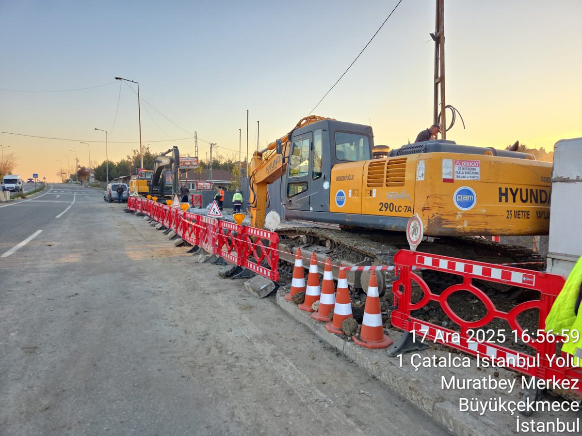 Büyükçekmece Ahmediye – Çatalca Muratbey hattında ciddi risk oluşturan bir altyapı sorunu sahada yapılan imalatlarla kalıcı şekilde çözüldü.

Bu kapsamda;
• 504 m uzunluğunda, Ø600 mm çapında atık su hattı imalatı
• Yeni baca imalatları ve bağlantılar
• Terfi merkezinin