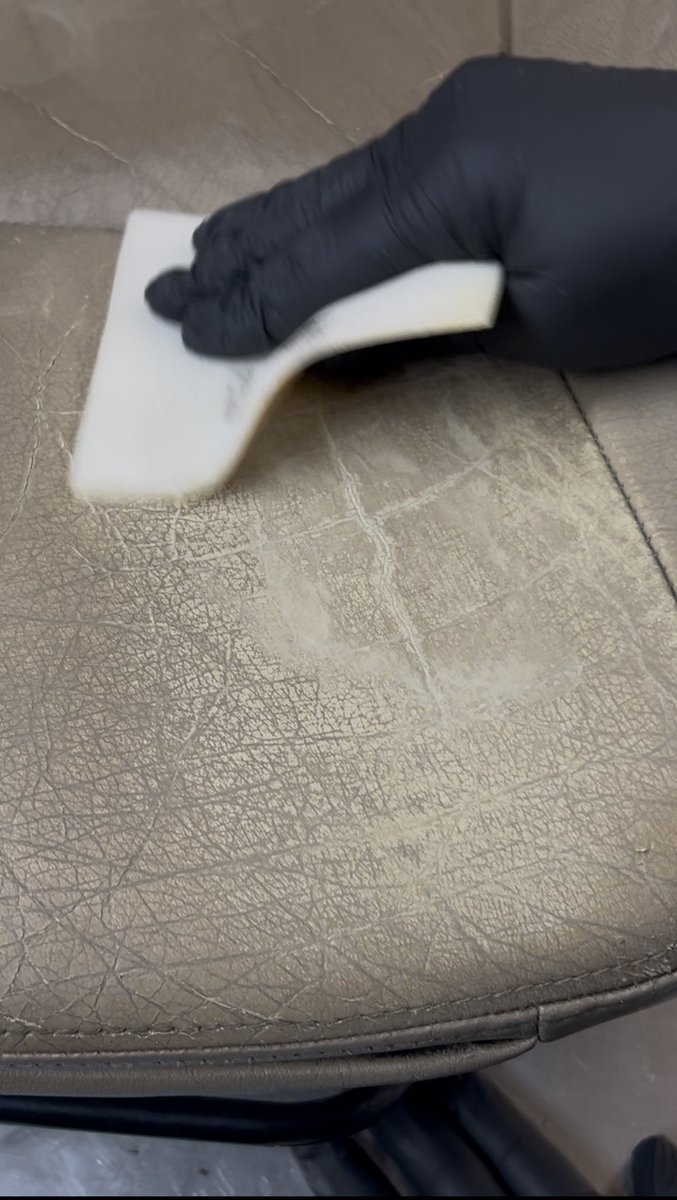 leatherrepairuk's tweet image. Bring leather repairs in-house and reduce outsourcing costs. Online training fits around real work, not the other way round. leathertrainingcourse.com #InHouseTraining #CostReduction #LeatherRepair