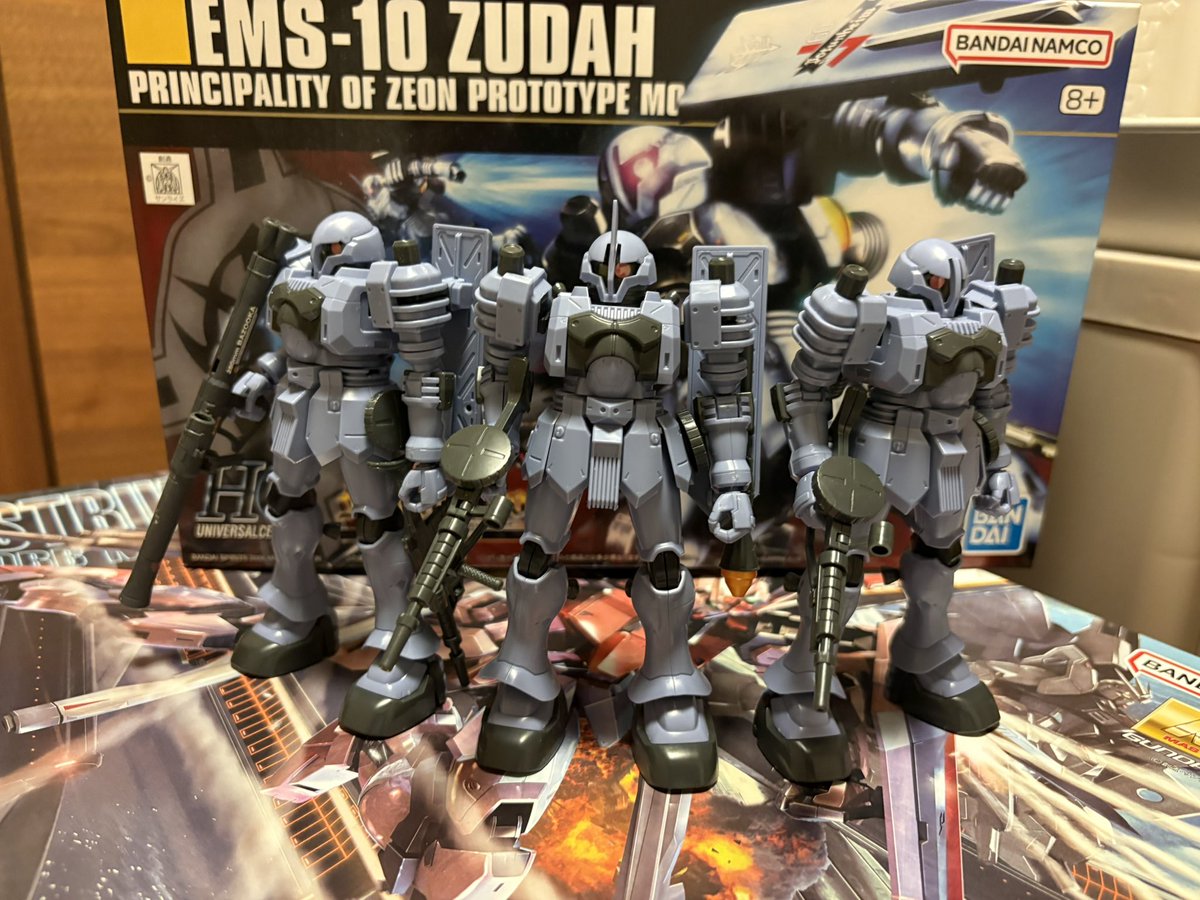 LABOnoLABO's tweet image. #ガンプラ好きな人たちと繋がりたい 
いよいよヅダに取り掛かります。
塗装が一番不安