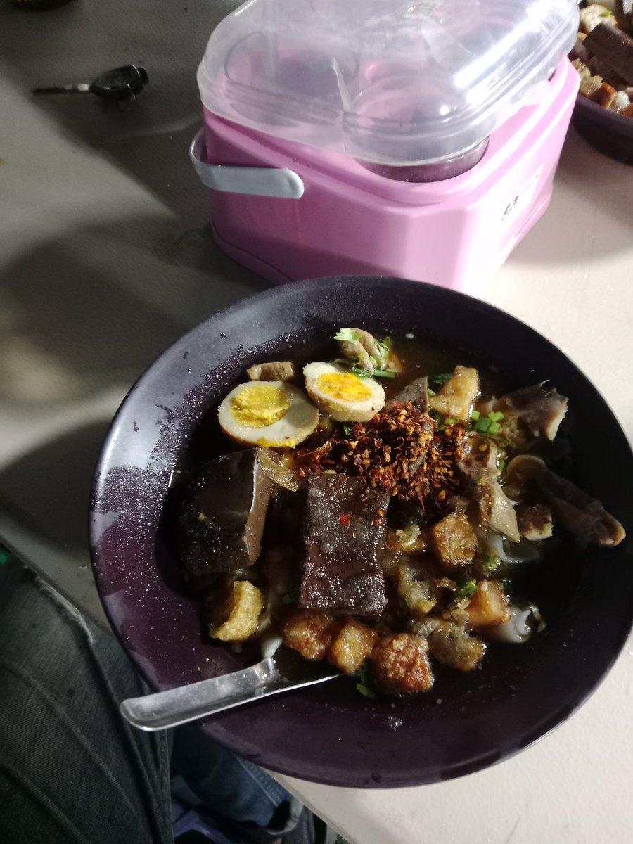 แปดริ้วหน้าบิ๊กซี2ใครยังไม่นอนมากินก๋วยจั๊บกัน