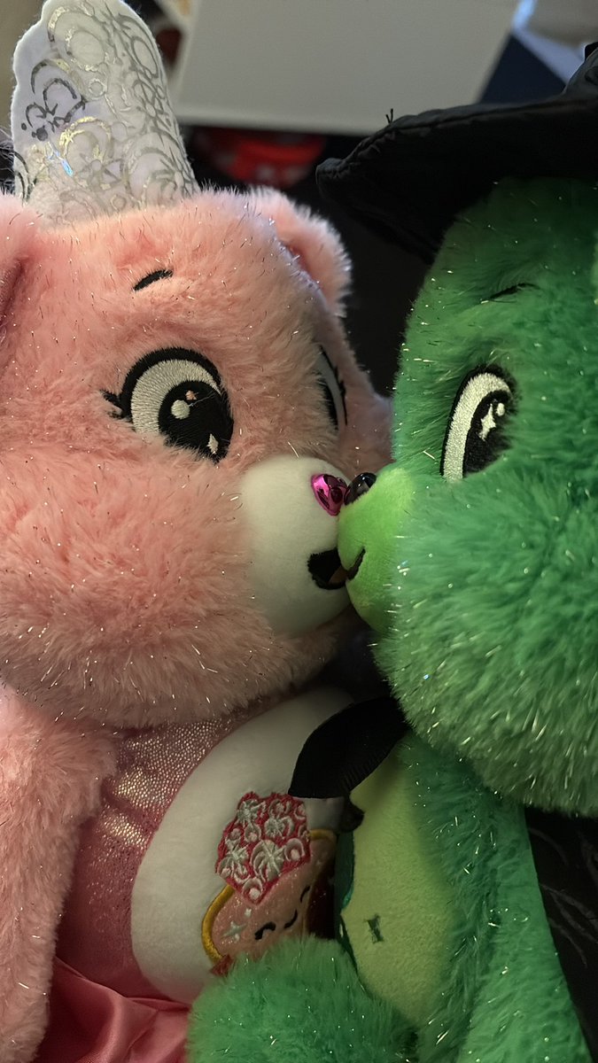 glindaselphie's tweet image. gelphie care bear smooches