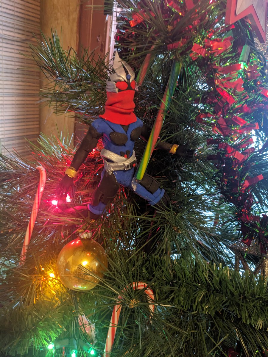 KickRyder's tweet image. Lovely Assistant went crazy with this years' gifts