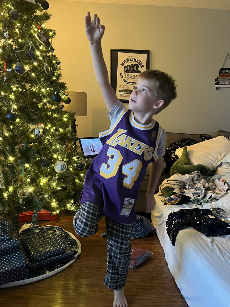 ToddRapnikas's tweet photo. TWISM! The Christmas is his! @SHAQ #MerryChristmas2025 #firstjersey https://t.co/omp1lC4Xf4