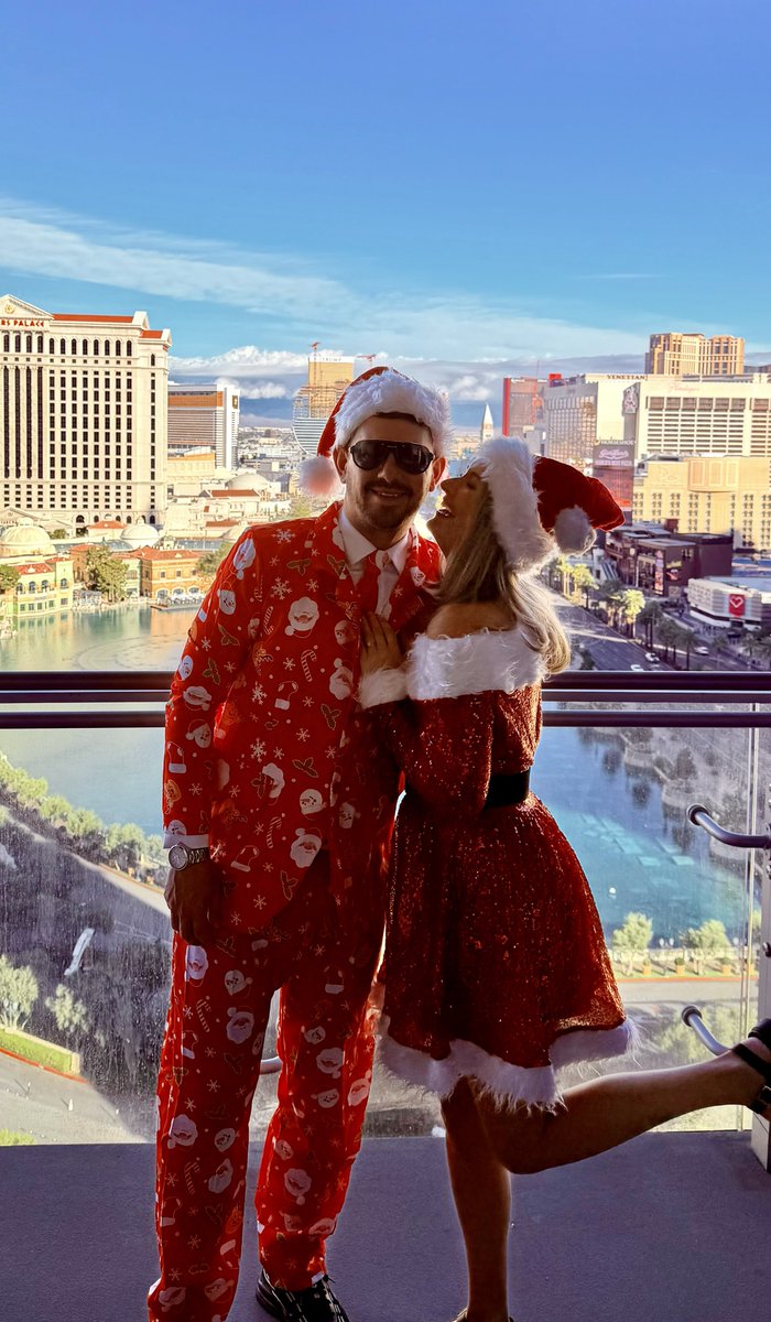 MERRY CHRISTMAS EVERYONE!!! 🎅💚