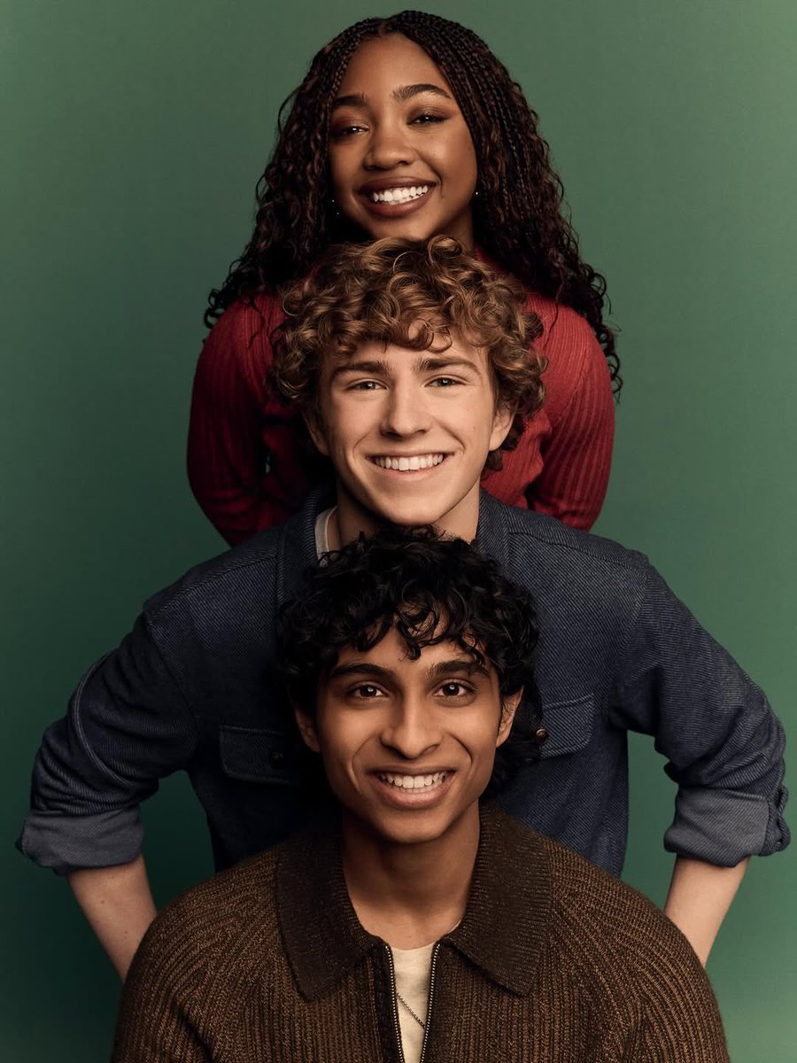 lacysbeth's tweet image. retrato de família 🥹❤️